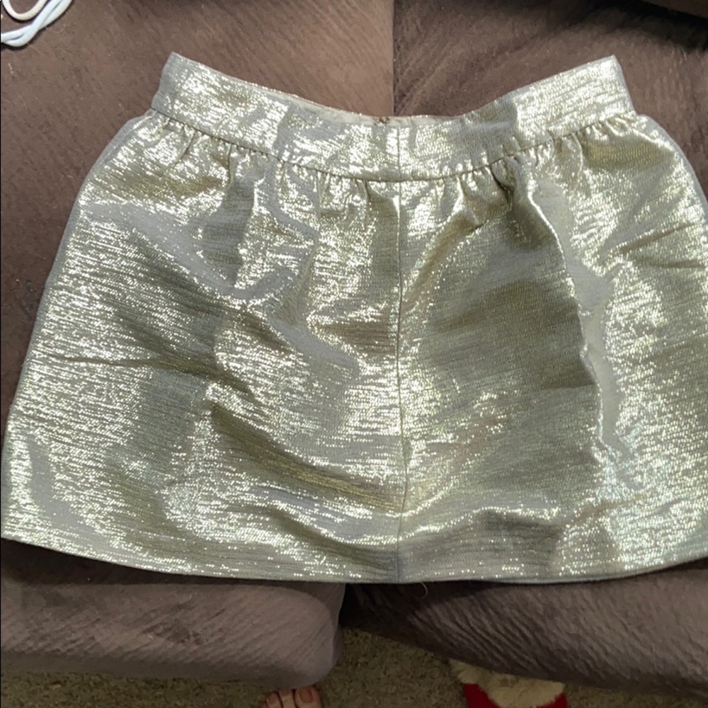 Banana Republic mid-thigh flare skirt.